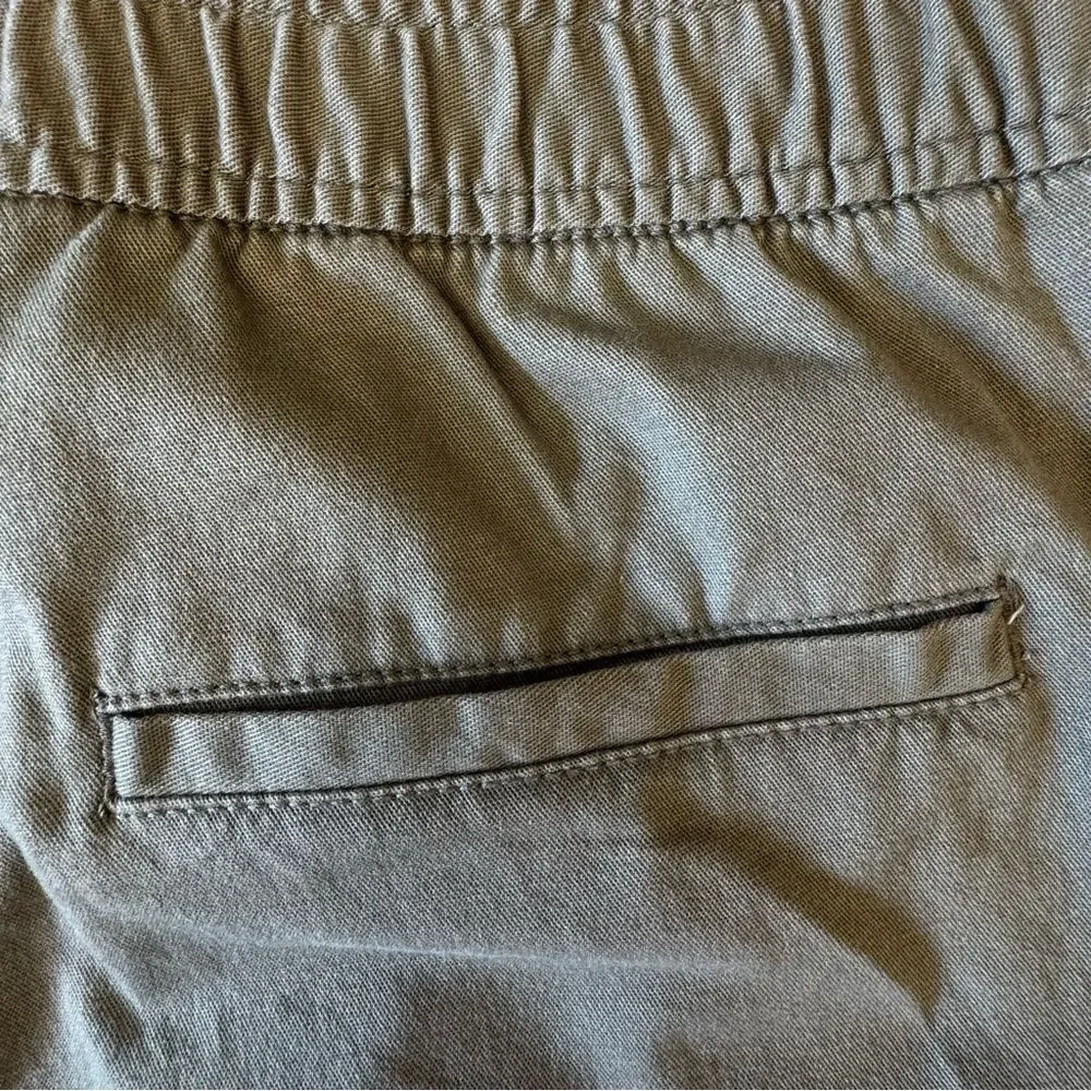 Old Navy Youth Straight Leg Pants XXL 18 Relaxed Fit Gray Turtle Dove NWT